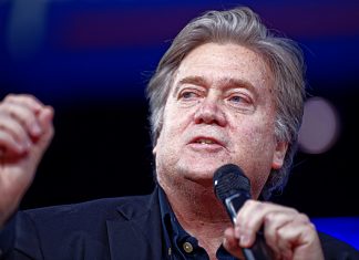 Frum-Bannon, el debate sobre el populismo