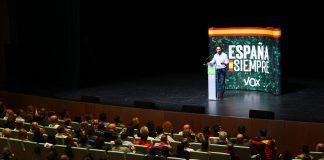 VOX y la enfermedad infantil del derechismo