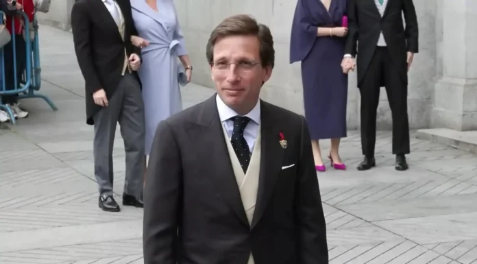 Una boda política