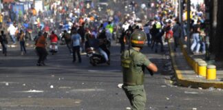 “Maduro está políticamente muerto”. Las voces de Venezuela en Madrid