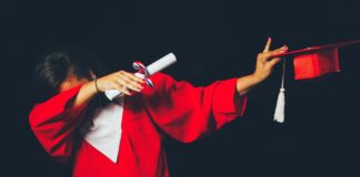 Titulitis: el control de la apariencia